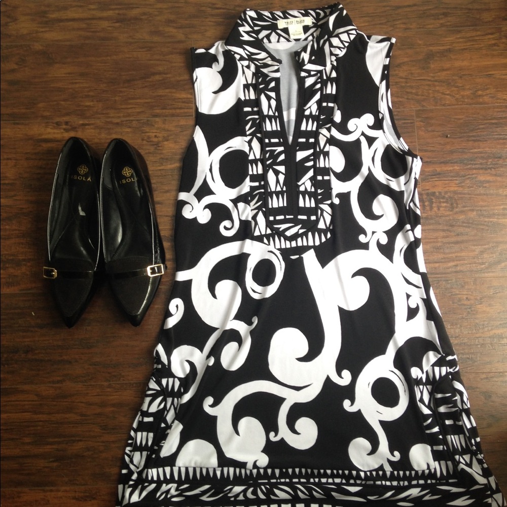 WHBM Black and White Mod Tunic Top